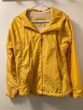 Nuage Outdoor Fashion Yellow Hooded Windbreaker Rain Jacket- Size S/P